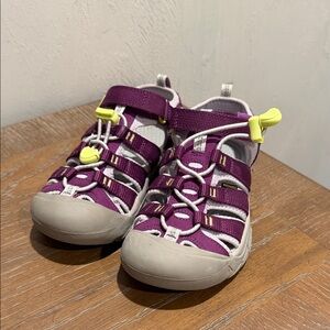 Keen Kids Sandals - Never worn!